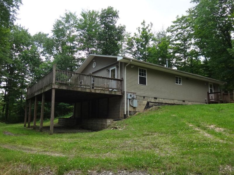 1128 Alexander Hollow Bainbridge OH 45612 Residential