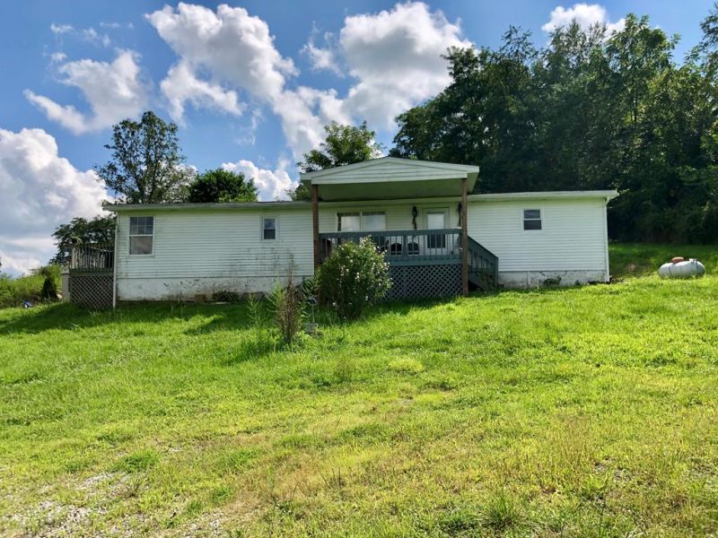 698 Winchester Vega Road Jackson OH 45640 Residential