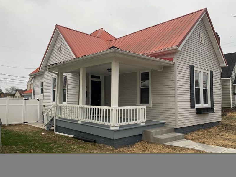 140 N Chestnut St Jackson OH 45640 Residential