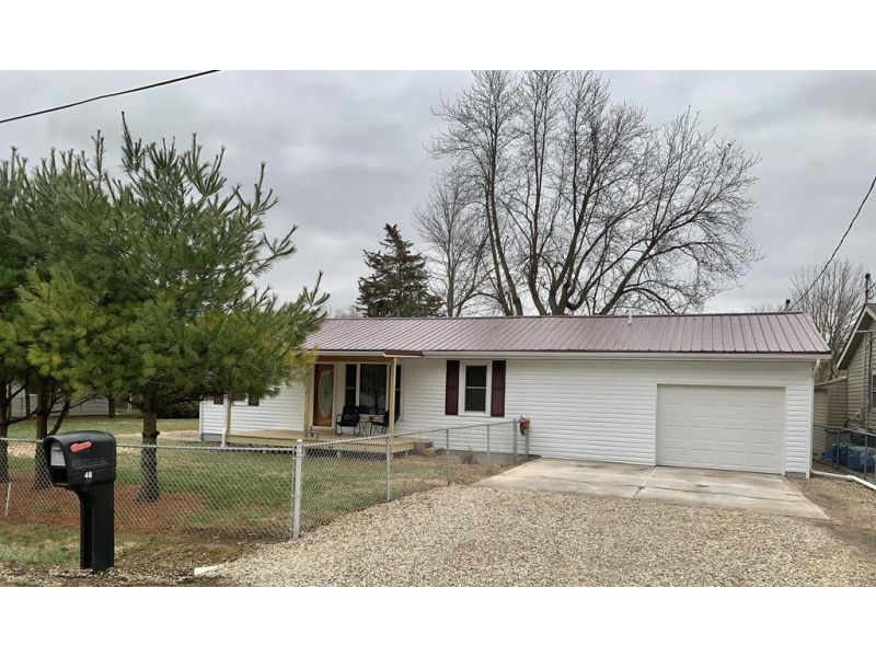 48 E Riehle Road Chillicothe OH 45601 Residential