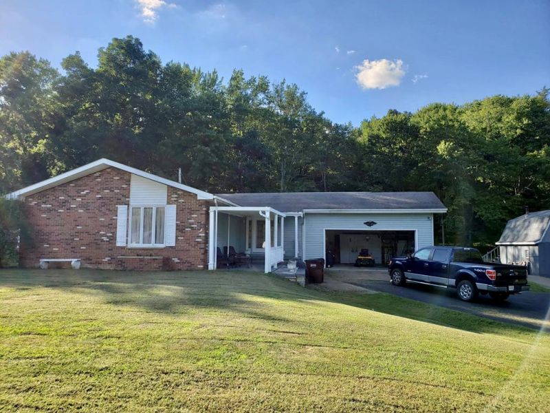 2435 St. Rt. 220 Piketon OH 45661 Residential