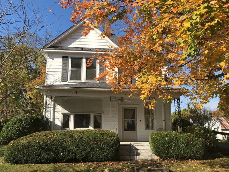 201 Maple Street Bainbridge OH 45612 Residential