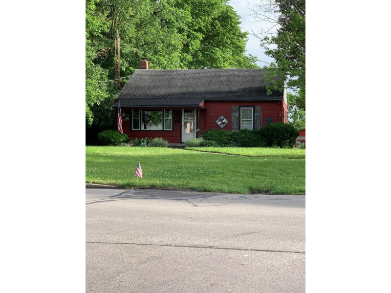 1037 Dayton Ave. Washington Court House OH 43160 Residential