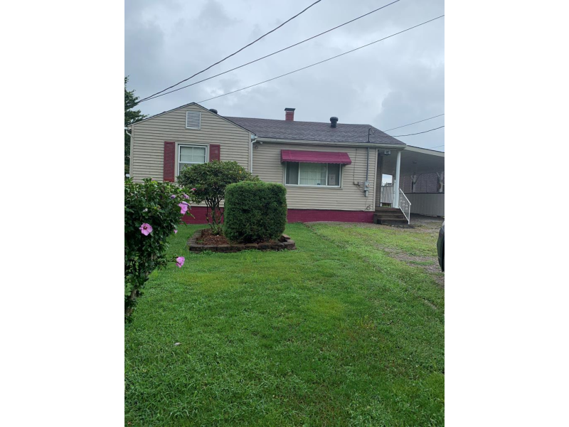 716 Front Street Oak Hill OH 45656 Residential