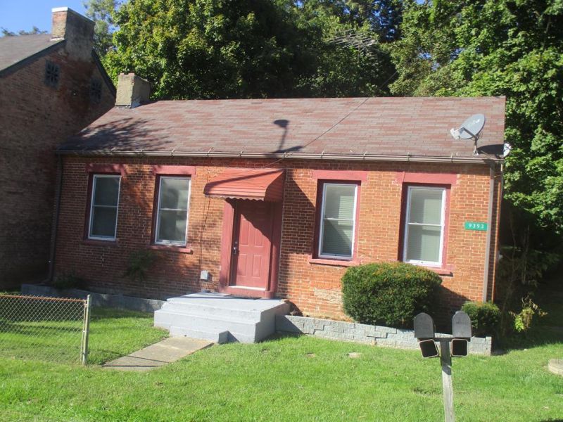 9393 St. Rt. 28 Frankfort OH 45628 Residential