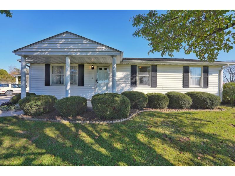 306 Elizabeth Lane Waverly OH 45690 Residential