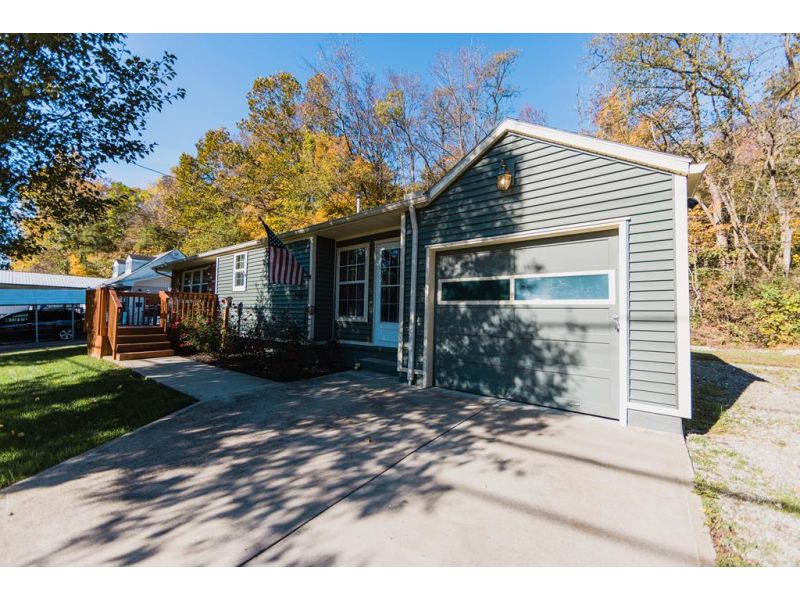 11841 St. Rt. 104 Waverly OH 45690 Residential