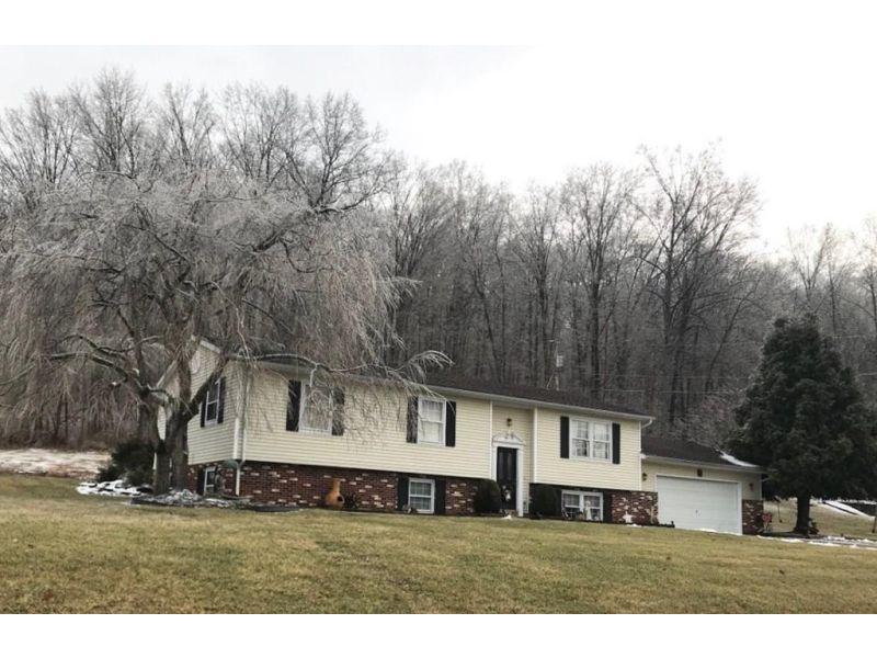 766 St. Rt. 551 Waverly OH 45690 Residential