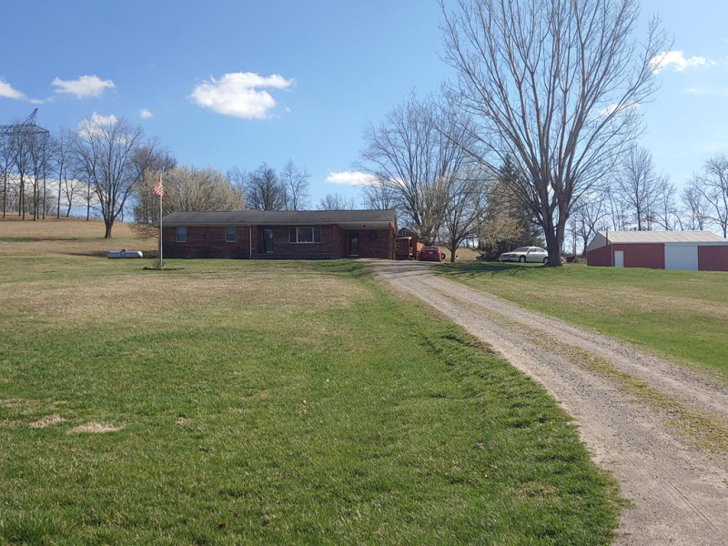 248 St. Rt. 220 W Piketon OH 45661 Residential