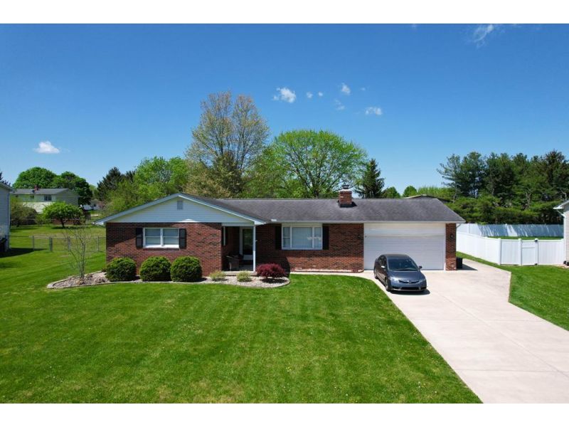 99 Cypress Road Chillicothe OH 45601 Residential