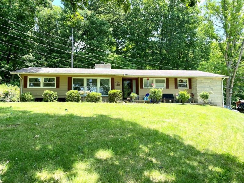 132 Sharon Road Chillicothe OH 45601 Residential