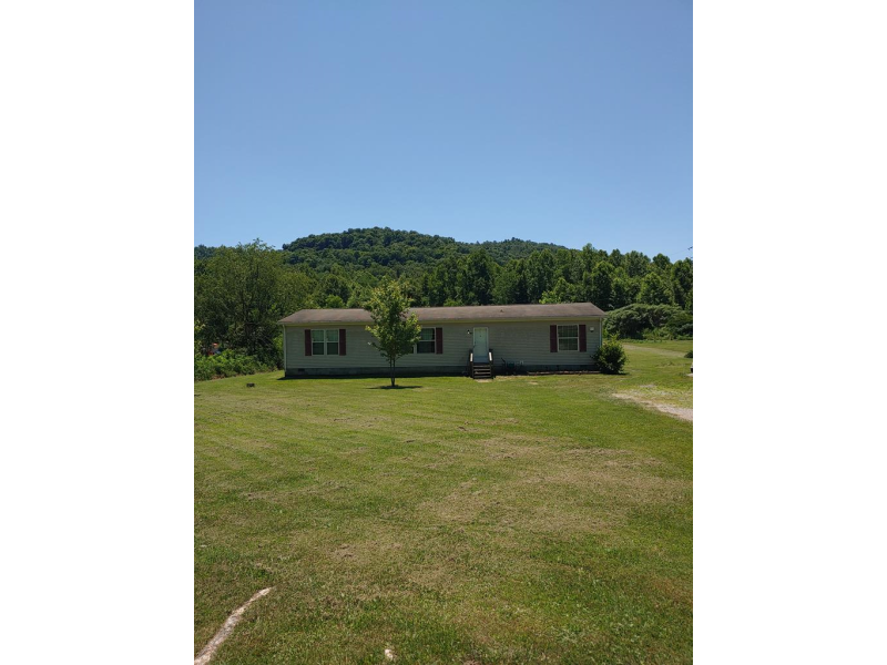 6876 Chenoweth Fork Road Piketon OH 45661 Residential