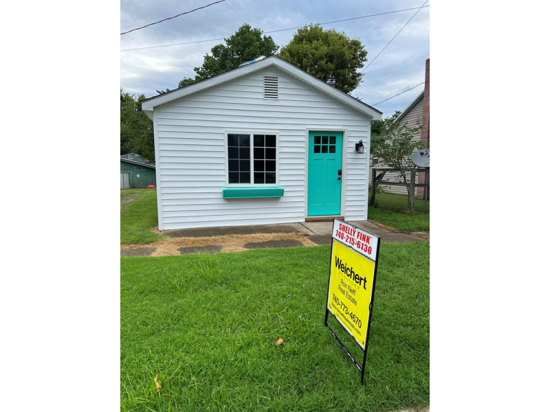 208 E Main  Street Piketon OH 45661 Residential