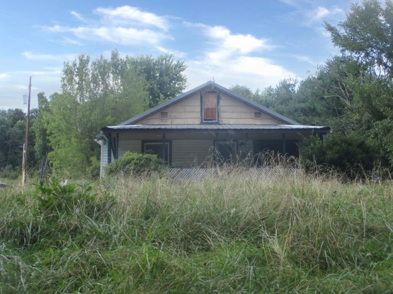 921 Pleasant Hill Road Waverly OH 45690 Residential