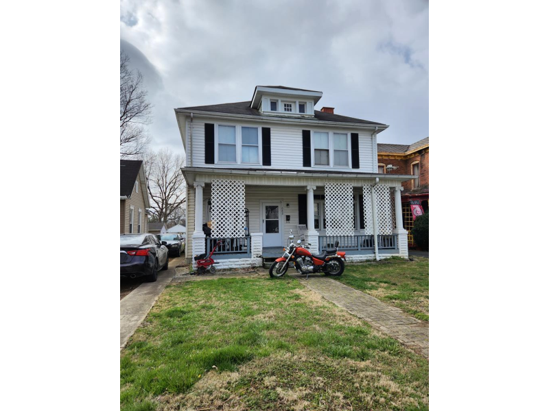 682 E Main  Street Chillicothe OH 45601 Multi-Family