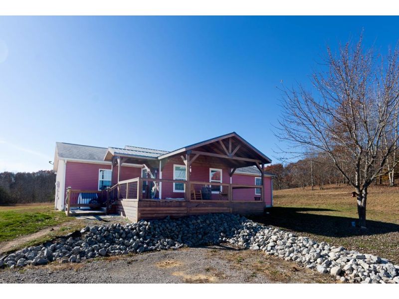 75 Woodhill Dr. Oak Hill OH 45656 Residential