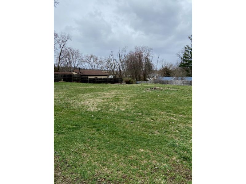 319/323 E 12TH ST Wellston OH 45692 Land