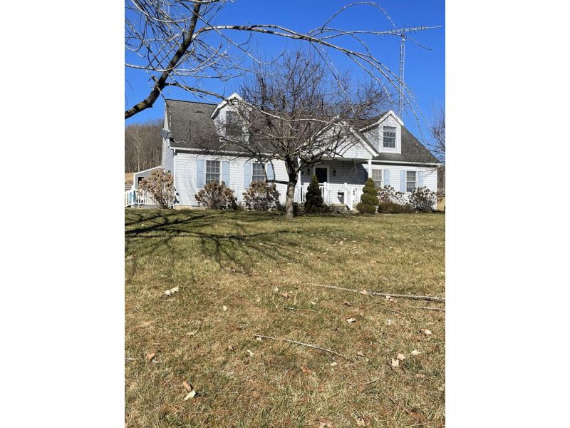 51085 Old Route 50 Londonderry OH 45647 Residential