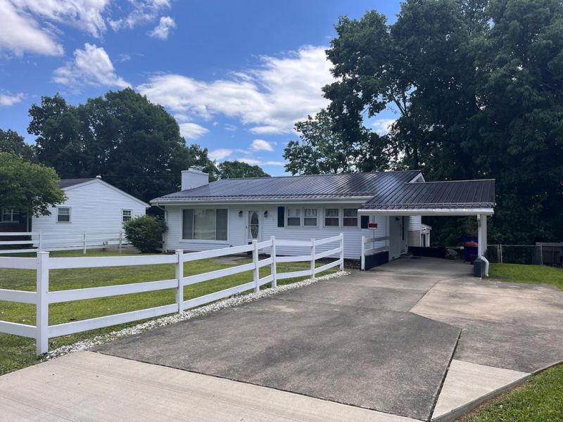 950 Cliffside Drive Chillicothe OH 45601 Residential