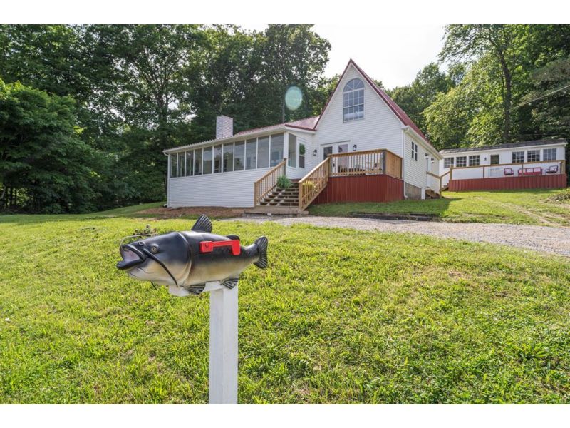 4917 St. Rt. 220 Waverly OH 45690 Residential