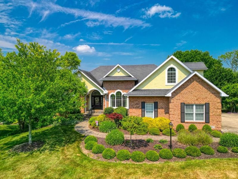 209 Yaples Orchard Drive Chillicothe OH 45601 Residential