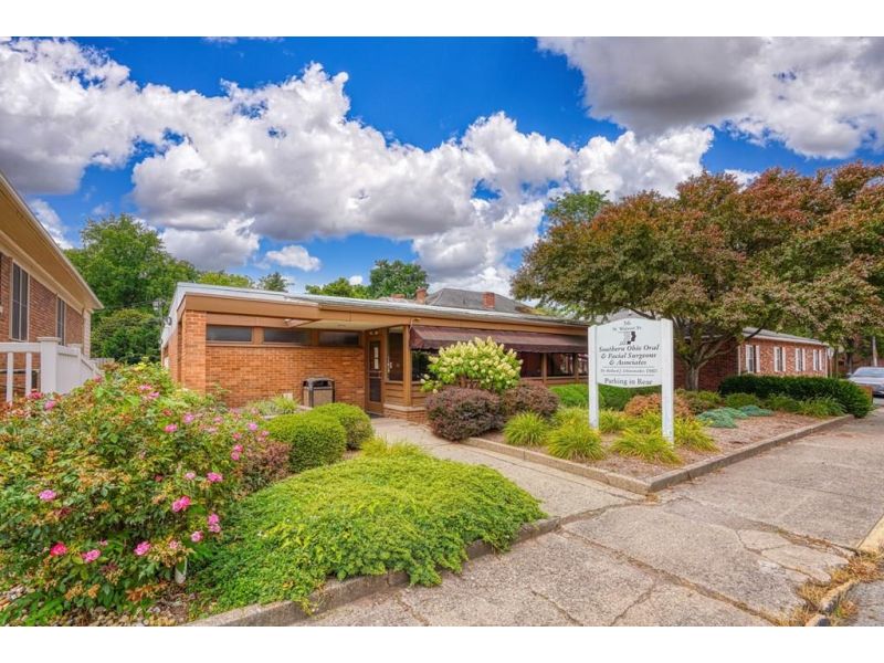 36 N Walnut Street Chillicothe OH 45601 Business Only