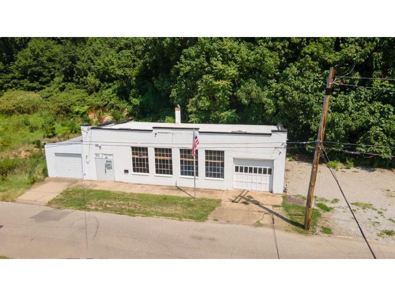 204 Condor Street Pomeroy OH 45769 Real Estate Only