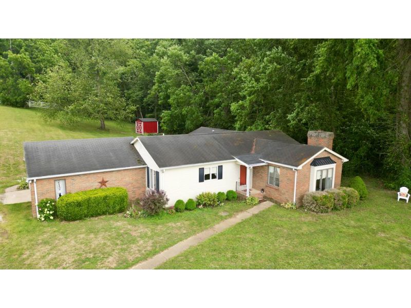 7668 St. Rt. 159 Chillicothe OH 45601 Residential