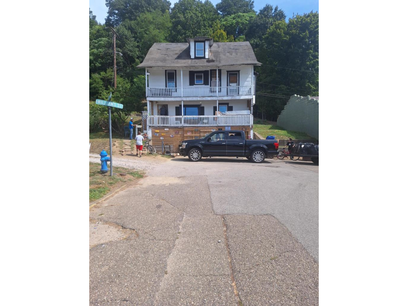 507 Mill Street Middleport OH 45760 Residential