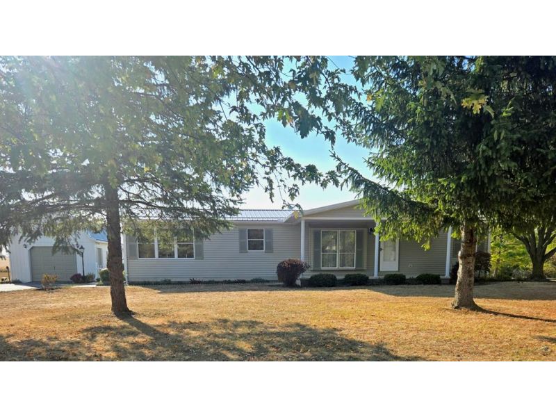 23585 Mouser Road New Holland OH 43145 Residential