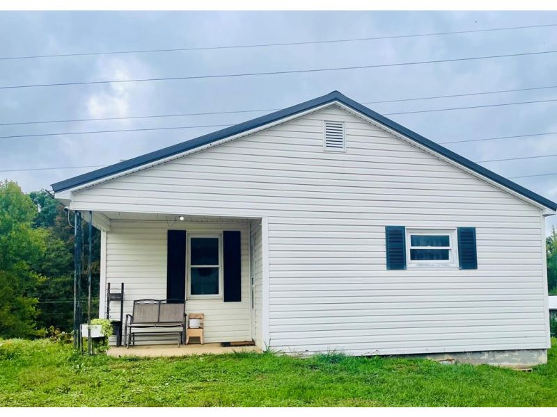 8994 St. Rt. 218 Crown City OH 45623 Residential