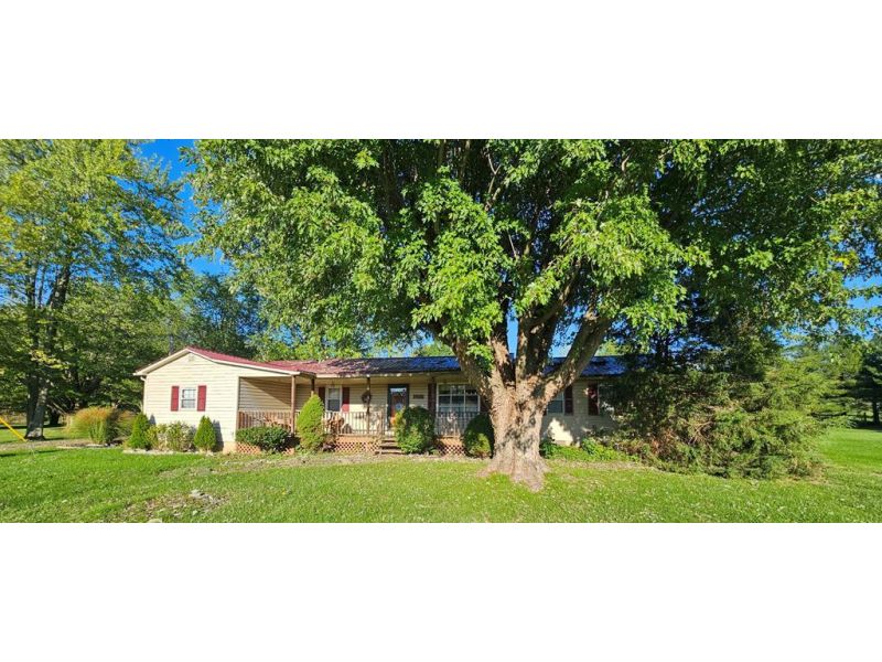 19622 St. Rt. 772 Waverly OH 45690 Residential