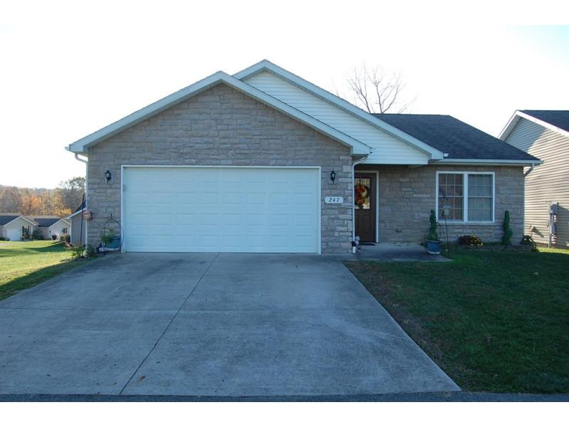 247 Brookside Drive Chillicothe OH 45601 Residential