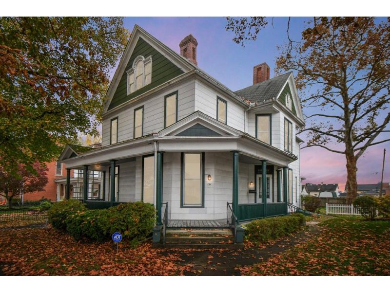 131 E Union Street Circleville OH 43113 Residential