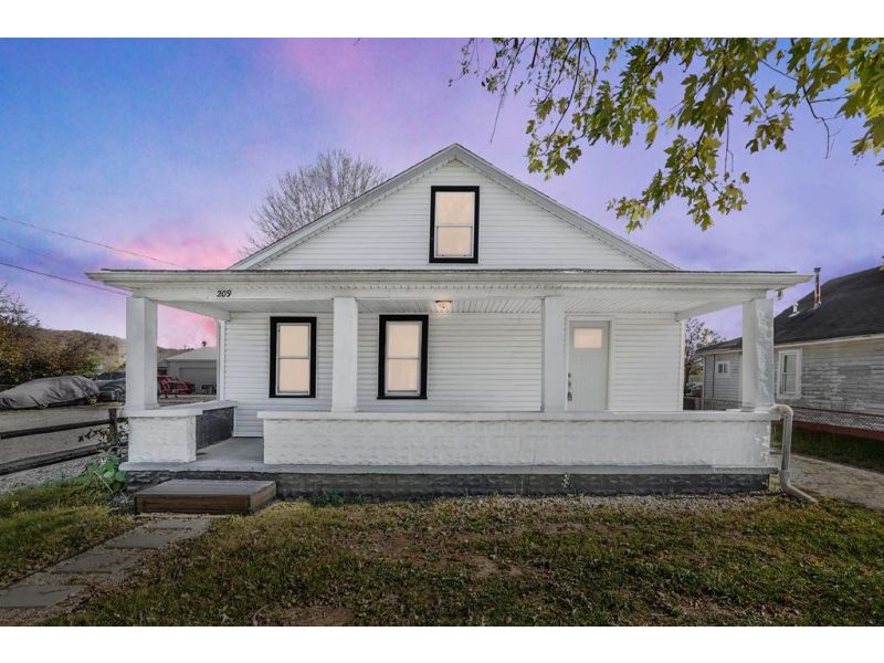 209 S Renick Ave. Chillicothe OH 45601 Residential