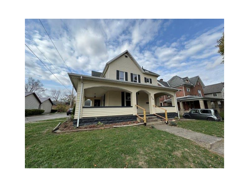 216 N Washington Street Greenfield OH 45123 Residential