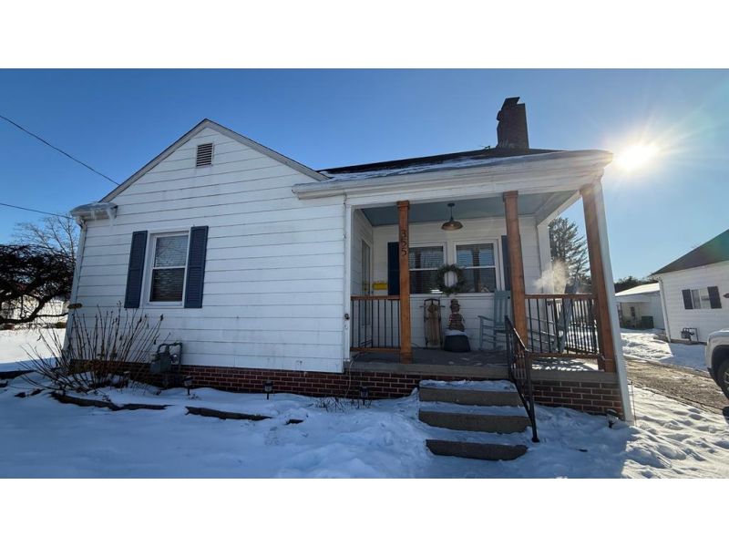 W South Jackson OH 45640 Residential