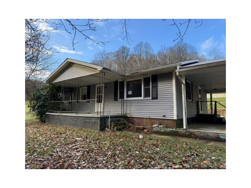 35783 Wolf Pen Rd Pomeroy OH 45769 Residential