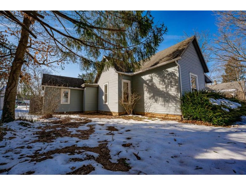 403 S Maple Street Bainbridge OH 45612 Residential