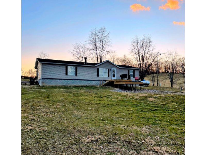 395 Ed Davis Road Wellston OH 45692 Residential