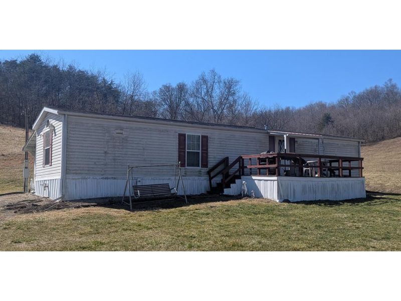 56 Kennard Lane Lucasville OH 45648 Residential