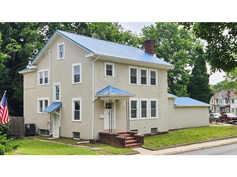 89 Western Ave. Chillicothe OH 45601 Residential