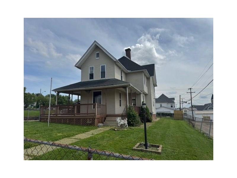 218 E Broadway St. Wellston OH 45692 Residential