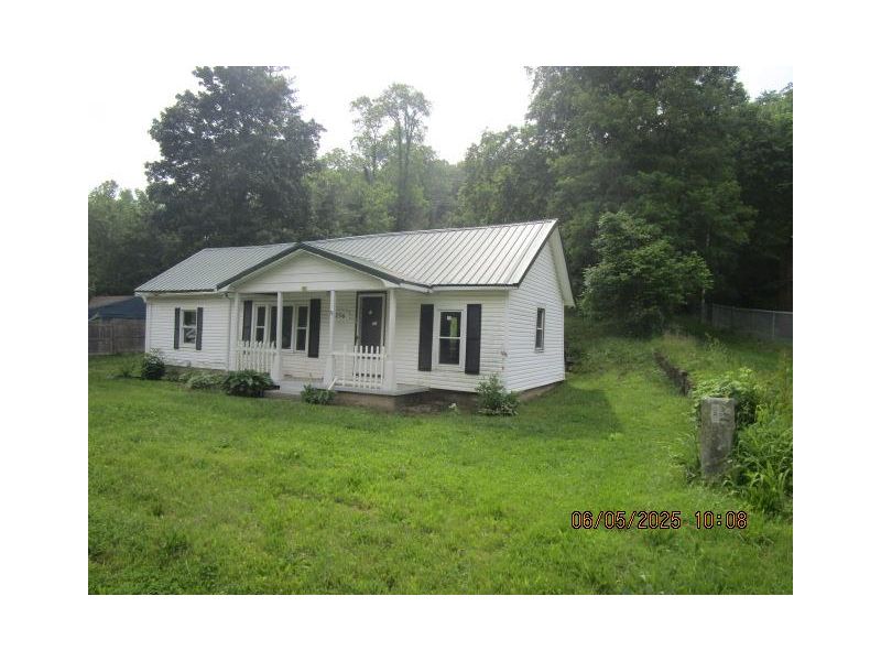 2256 Massieville Road Chillicothe OH 45601 Residential