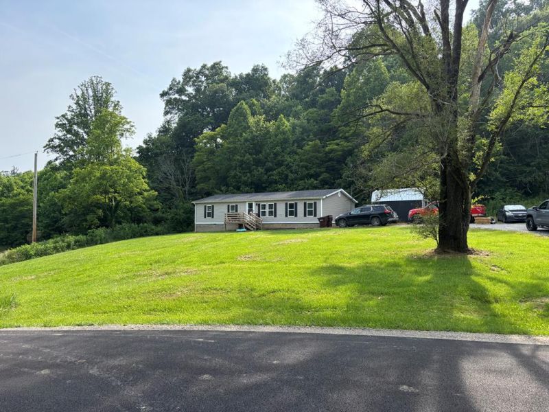 661 Red Hollow Road Beaver OH 45613 Residential