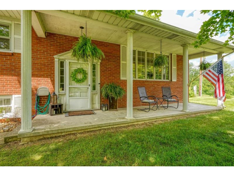 37707 U. S. Rt. 35 Chillicothe OH 45601 Residential