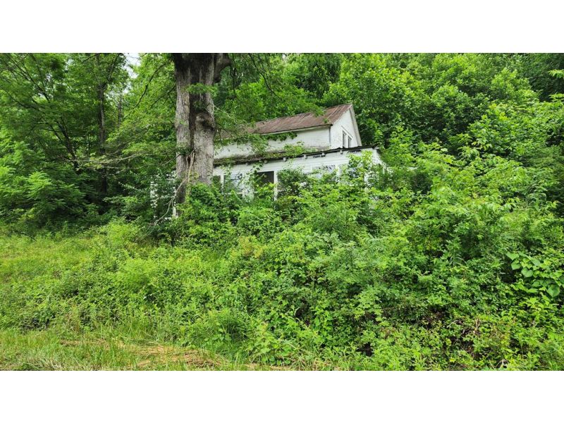 228 Debord Road Chillicothe OH 45601 Residential