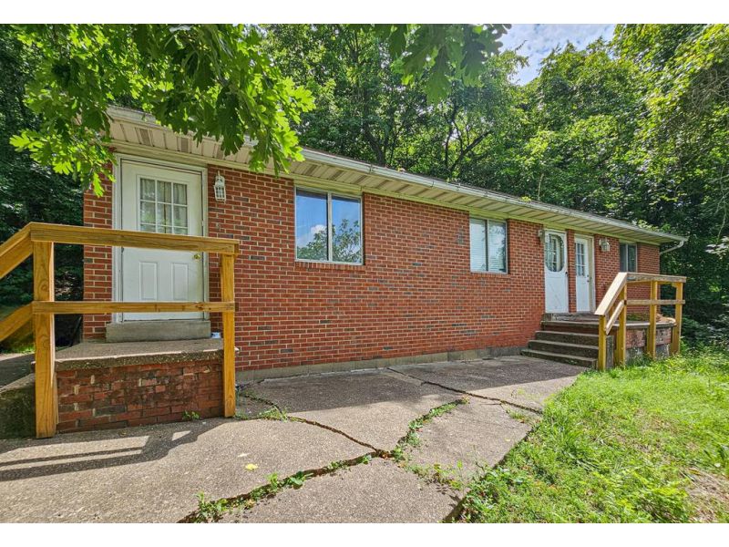 430 St. Rt. 160 Gallipolis OH 45631 Multi-Family