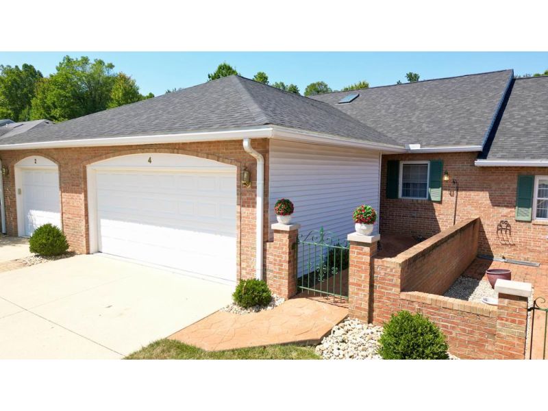 4 John Street Chillicothe OH 45601 Residential