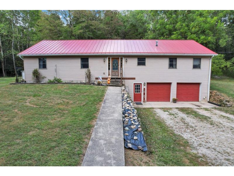 8997 St. Rt. 41 Bainbridge OH 45612 Residential